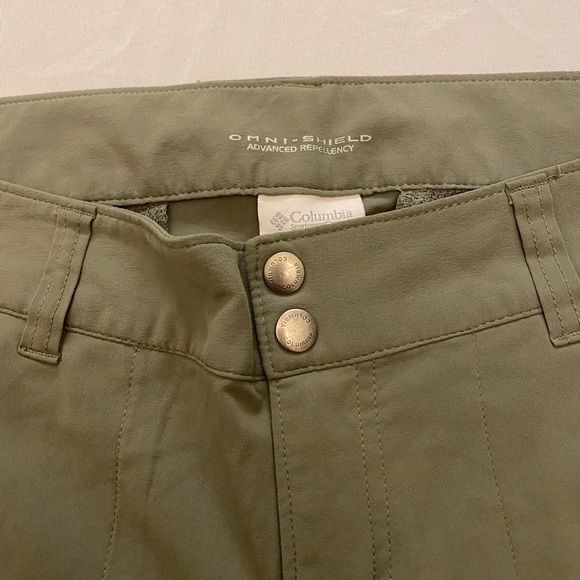COLUMBIA Women’s Omni-Shield Convertible Pants, 10 - Picture 6 of 7